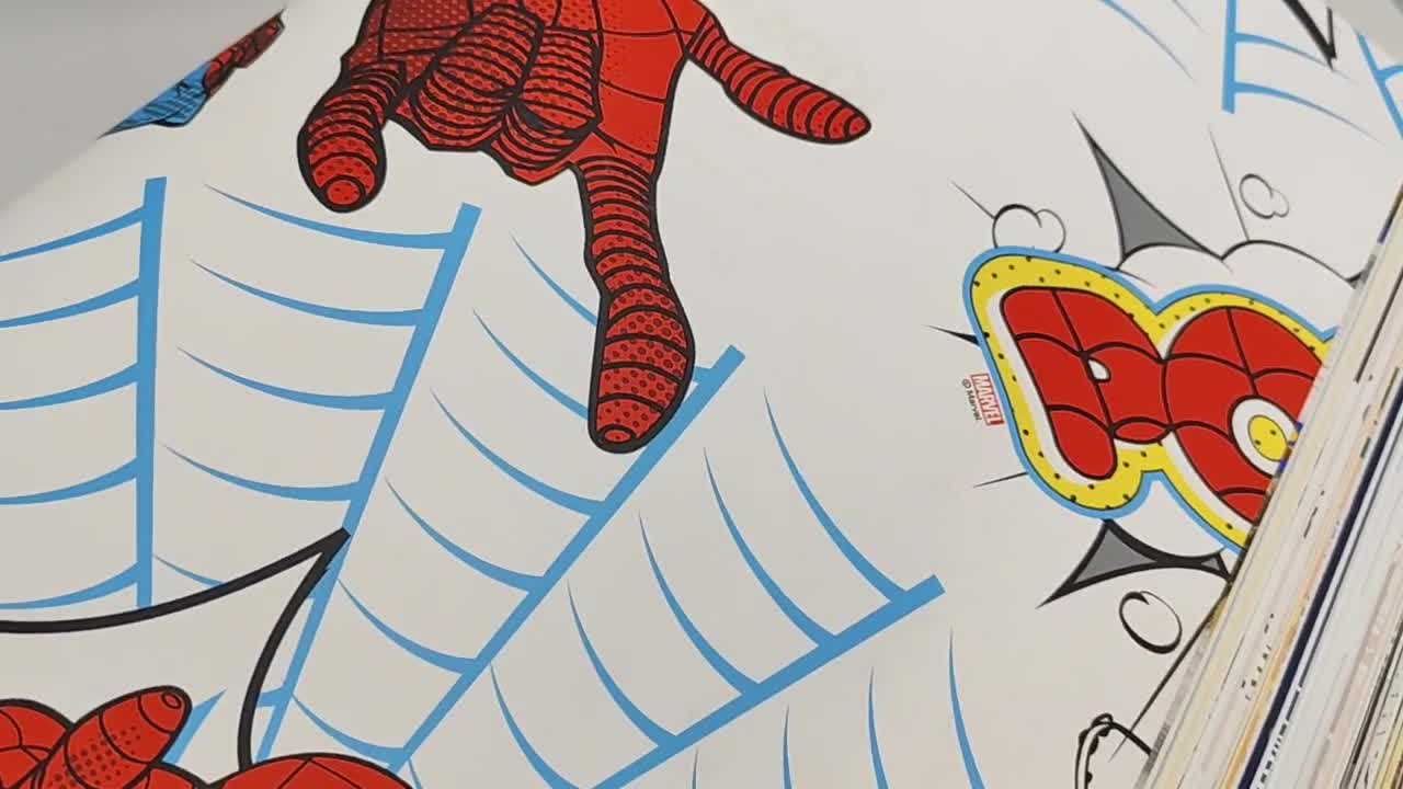 Pókermber mintás gyerektapéta