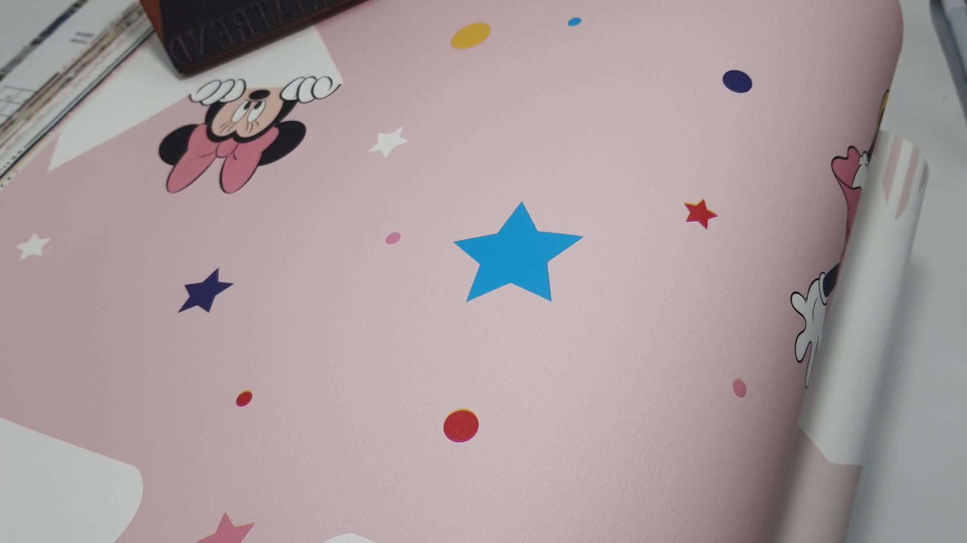 Rózsaszín Minnie egeres gyerektapéta lányszobába